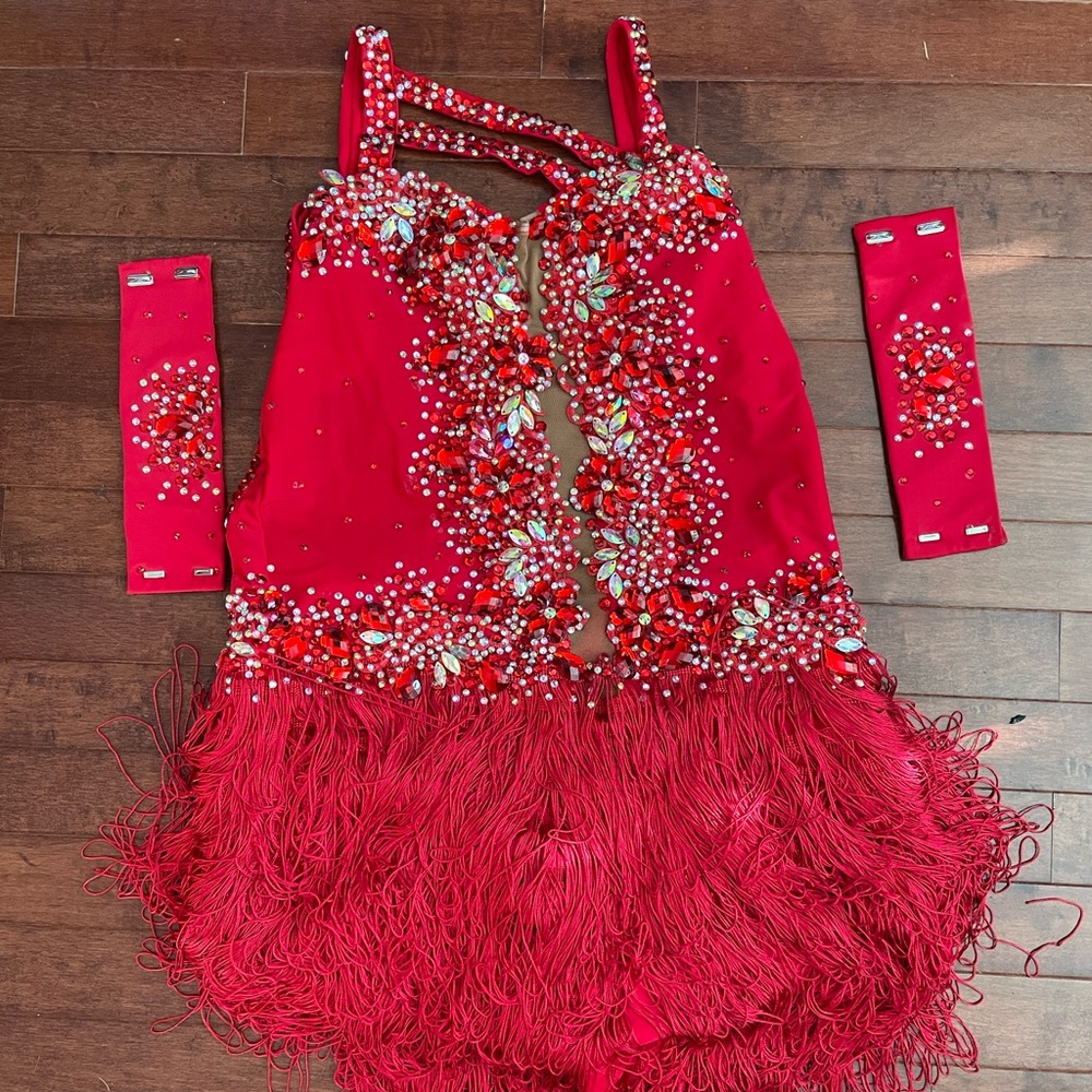 Red Fringe Dance Costume (Samba)